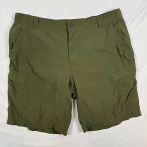 REI Co-op Mens 38 Relaxed Cargo Shorts Olive Green Hiking Outdoor Utility